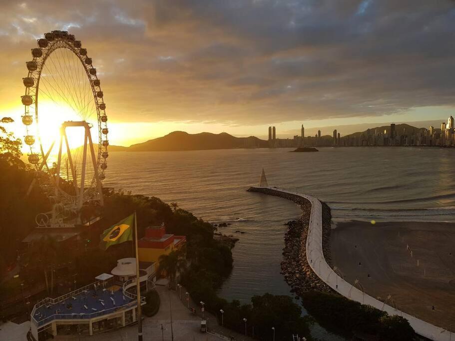 Piscina A Beira-Mar, Tranquilidade E Qualidade No Melhor De Bc Балнеаріу-Камборіу Екстер'єр фото