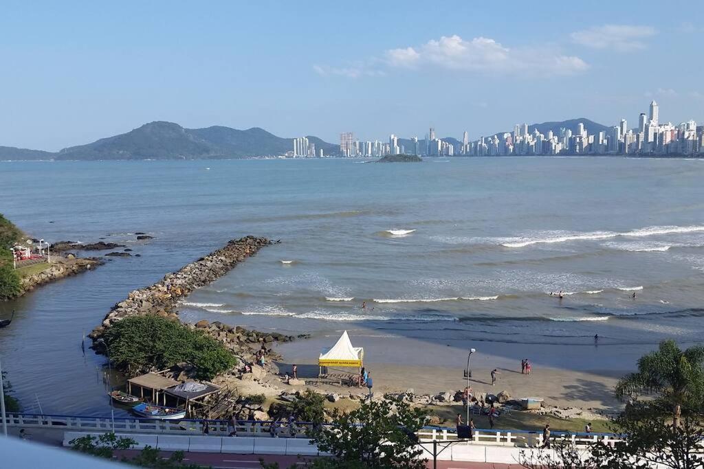 Piscina A Beira-Mar, Tranquilidade E Qualidade No Melhor De Bc Балнеаріу-Камборіу Екстер'єр фото