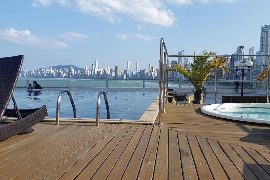 Piscina A Beira-Mar, Tranquilidade E Qualidade No Melhor De Bc Балнеаріу-Камборіу Екстер'єр фото