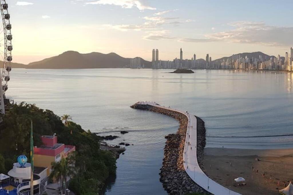 Piscina A Beira-Mar, Tranquilidade E Qualidade No Melhor De Bc Балнеаріу-Камборіу Екстер'єр фото